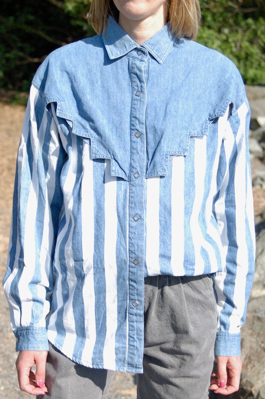 Vintage 1993 Adobe Rose Denim Pearl Snap Shirt Coastal Cowgirl Candy Stripe L